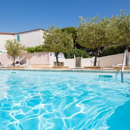 Cozy Renovated House With South-facing Patio And Parking * La Flotte